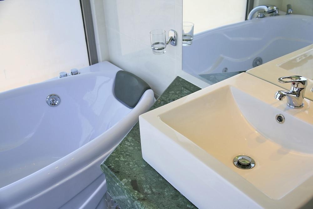All Senses Ocean Blue Sea Side Resort (Adults Only) Petaloudes Luaran gambar
